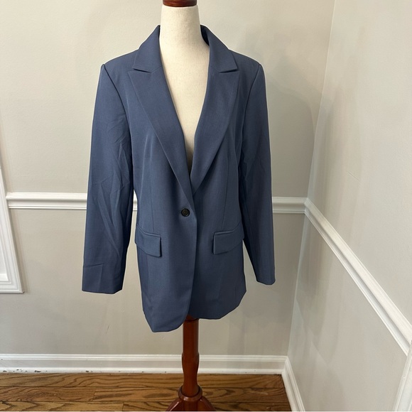 NWT $260 Banana Republic blue 2 piece suit- Size 10 - Picture 1 of 9